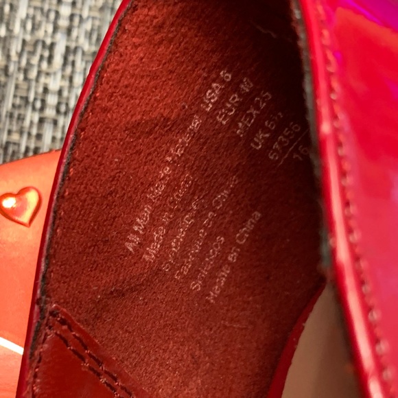 Fioni candy-apple red heels 👠 Size 6 - Picture 4 of 4